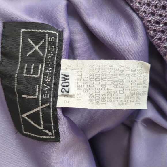 Mother of the Bride: Alex Evenings Sparkly Dress With Matching Cardigan - Picture 9 of 9